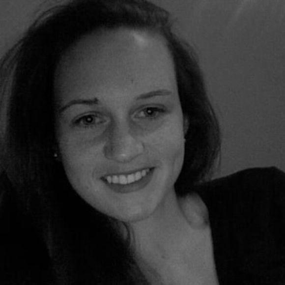 Meet your Posher, Ashley - Picture 1 of 1